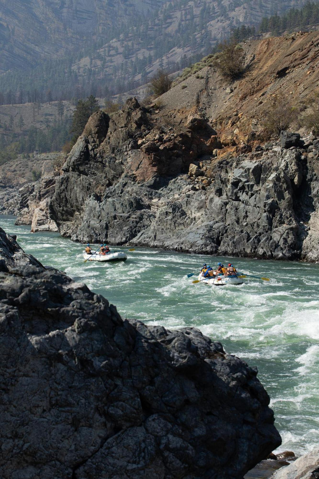 Kumsheen Rafting Resort Lytton Exteriör bild
