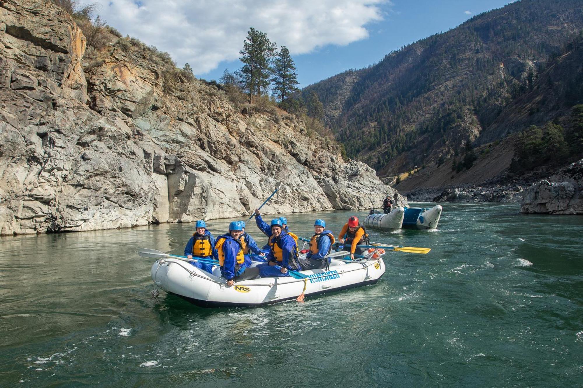 Kumsheen Rafting Resort Lytton Exteriör bild