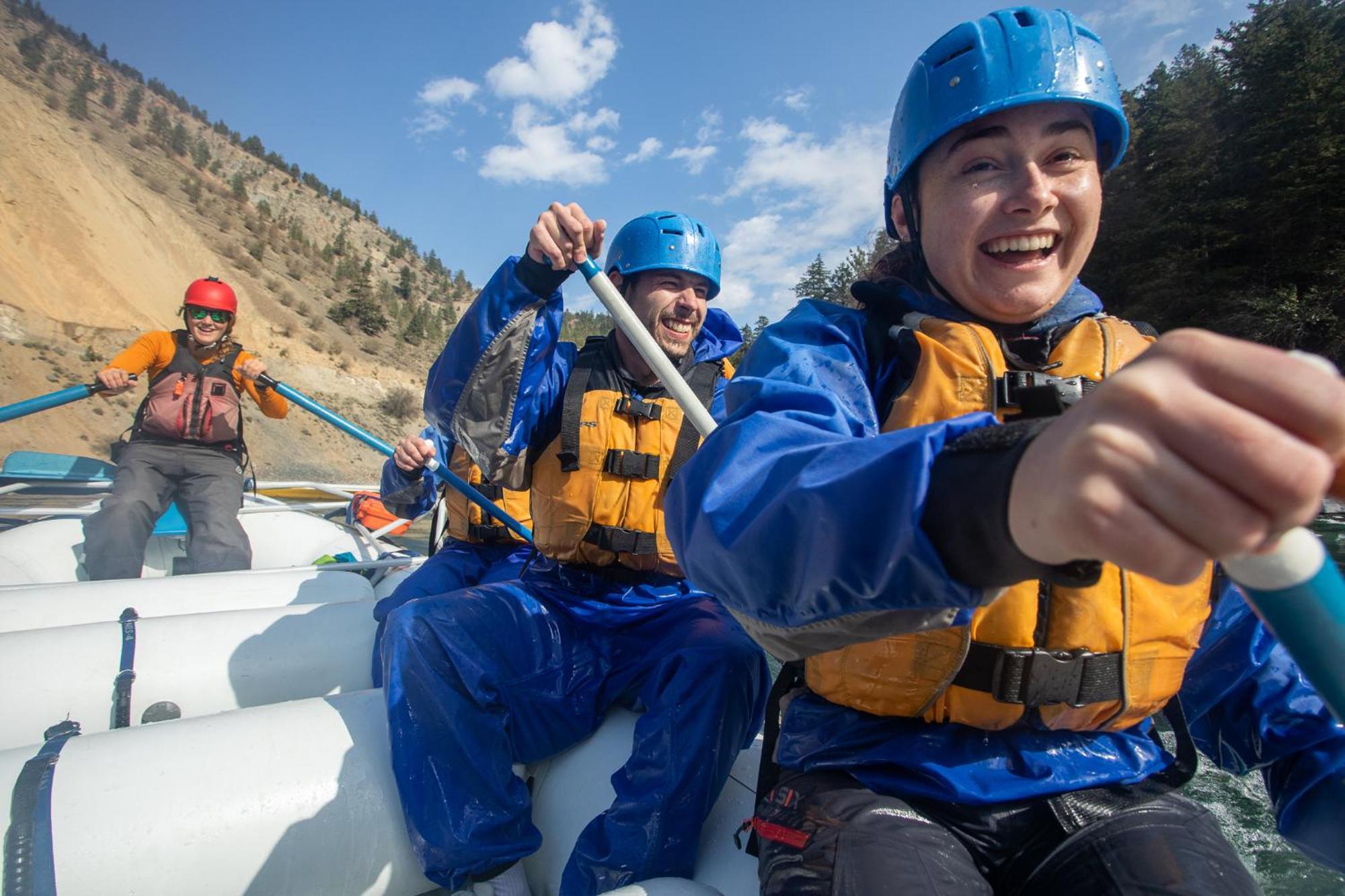 Kumsheen Rafting Resort Lytton Exteriör bild