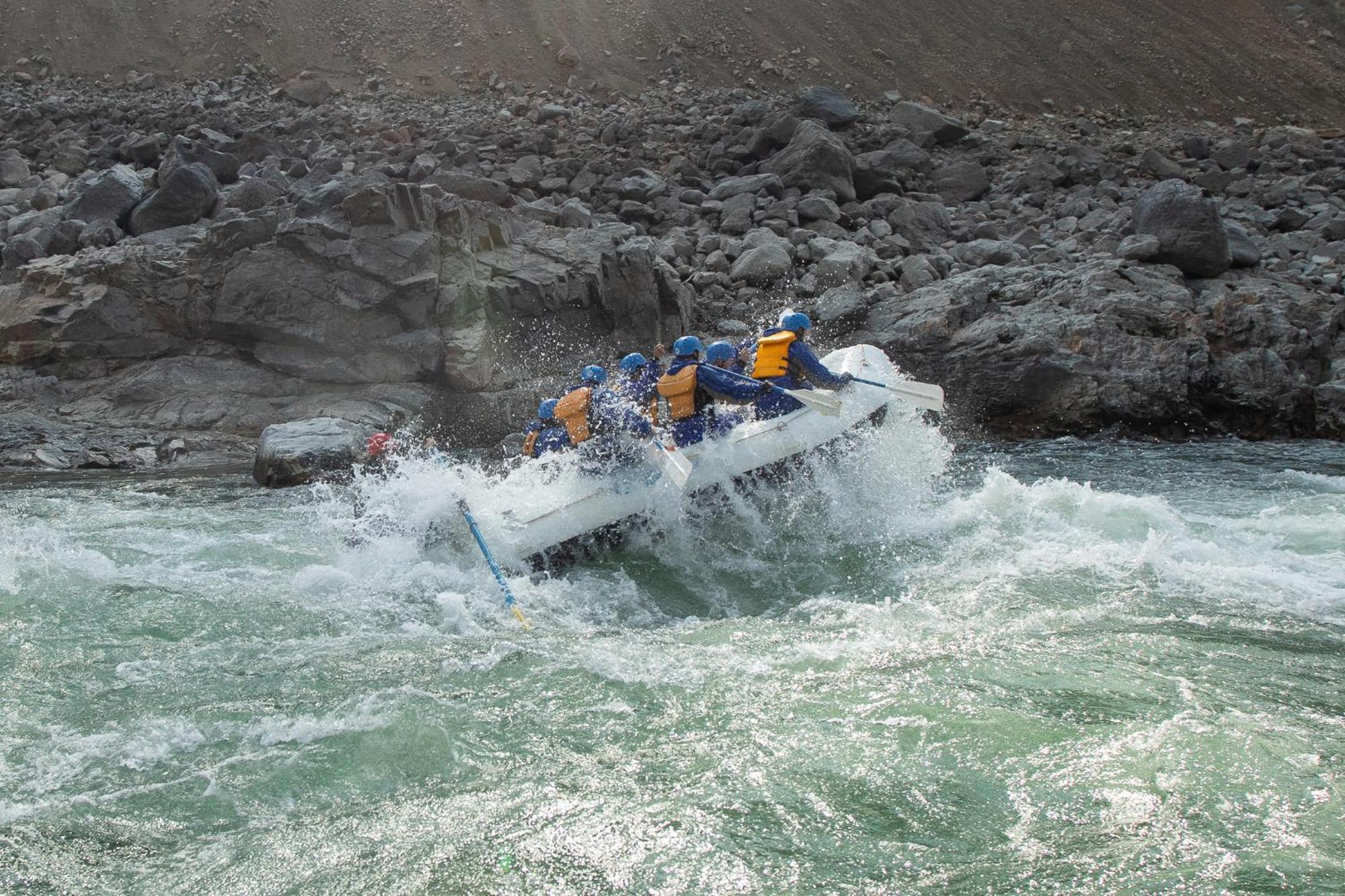 Kumsheen Rafting Resort Lytton Exteriör bild